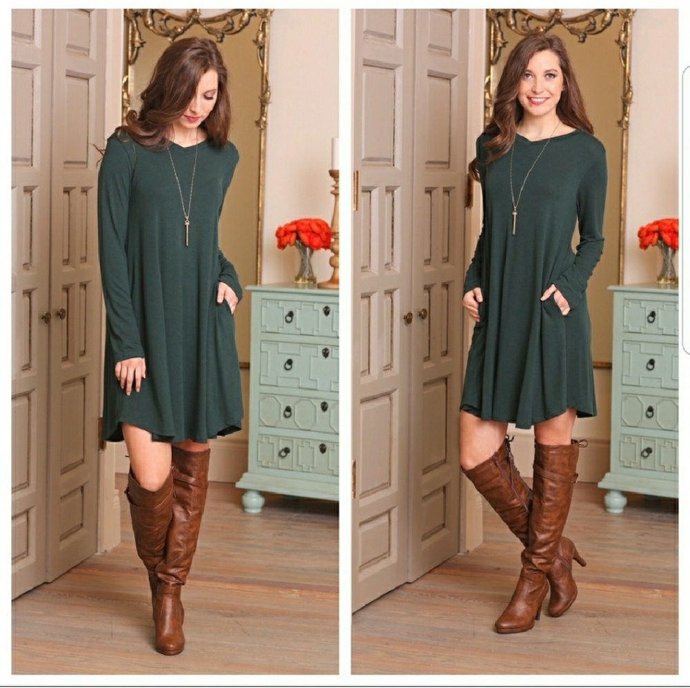 🧡Last One🧡 Forest Green V Neck Dress